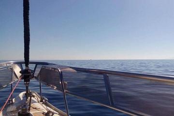 Private Luxury Sailing Cruise In Athens Riviera With Lunch