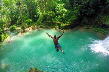 Ocho Rios Highlight Tour with Blue Hole and Horseback Riding