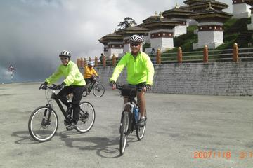4-Day Dochula Pass Tour From Paro