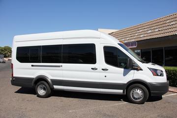 Private Las Vegas Transfer out to airport: 14-Passenger Van