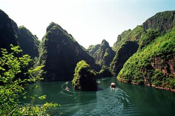 Private Transfer Service from Beijing to Longqingxia Ravine