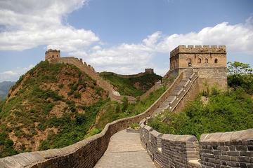 Private Transfer :Xinggang Cruise Port Pick Up with the Great Wall Visit