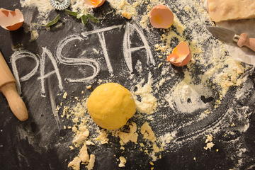 Small-group pasta cooking class in Parma
