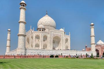 Private Day Trip to Agra, Taj Mahal and Agra Fort from Delhi