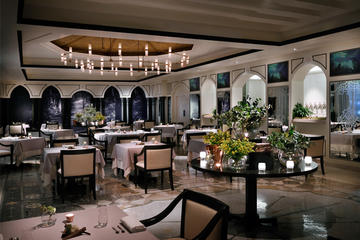 Dinner at Enigma Palazzo Versace