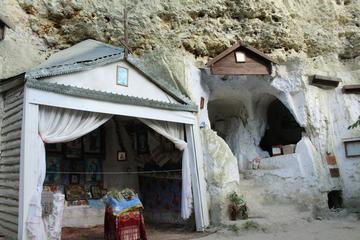 Private Full-Day Bakota Village Tour from Kamianets-Podilskyi
