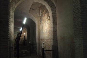 Private tour of Basilica of Saint Clement and Roman Houses of Caelian Hill