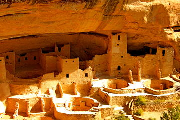 Day Trip Mesa Verde Experience Tour near Durango, Colorado 