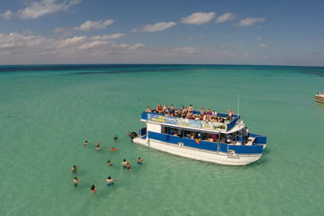 Catamaran Sightseeing Tour to Isla Mujeres