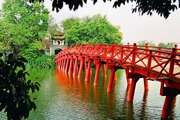 Hanoi Full-Day City Tour Including Cyclo Ride and Water Puppet Show