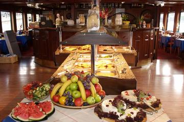 Istanbul Dinner Cruise