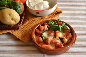Cook and eat like a local in Naples