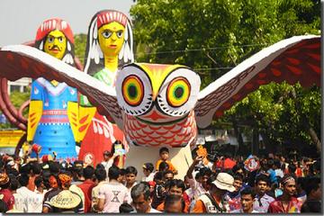 Full-Day Tour of Bengali New Year Celebration in Dhaka