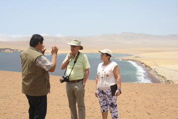 Private Tour: Full-Day Paracas Tour from Lima
