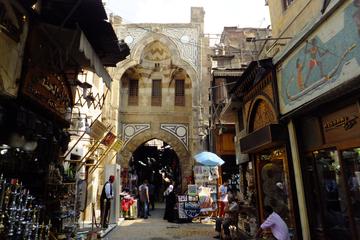 Full-Day Private Tour to the Giza Pyramids, Sphinx, Citadel and Khan El Khalili Bazaar