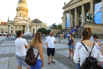 Berlin Private History Walking Tour with a Spanish-Speaking Guide