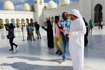Sheikh Zayed Mosque Private Tour with Emirati Guide