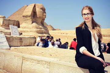 Private 8 Hours Tour Visit Giza Pyramids Memphis Sakkara and Dahshur Pyramids