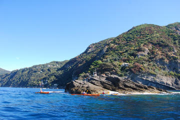 Full Day Sea Kayak Tour in Portofino's Park