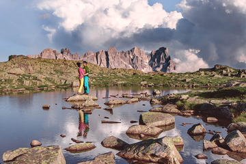 Photoshooting in the Dolomites - lakes and mountais