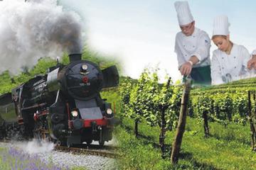 A culinary journey on the vintage train