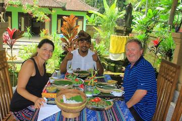 Authentic Bali: Overnight Stay at wayan house in a Traditional Village