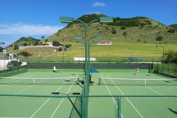 St Martin 4-Person Tennis Clinic