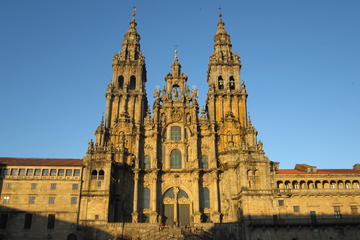 Private Tour: Santiago de Compostela and Viana do Castelo from Porto