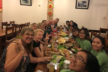 Private Ho Chi Minh Sightseeing and Local Street Food Tour by Scooter
