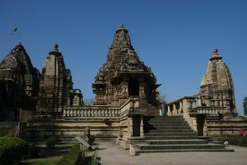 8-Day Khajuraho Kamasutra Tour with Jaipur and Agra from New Delhi