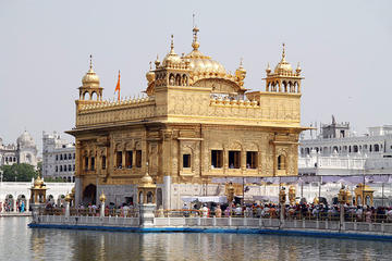 Full-Day City Tour of Amritsar visit Golden Temple and India-Pakistan Border