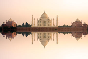 Private Day-Trip to Agra Taj Mahal at Sunrise and Jaipur from Delhi