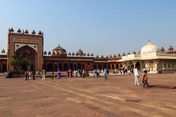 Private Half-Day Tour of Fatehpur Sikri