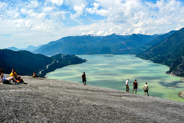 Stawamus Chief Hike and Photography Tour