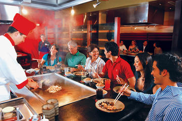 Dinner at 'Mizuki Teppanyaki' and 'Rojo Tango show'