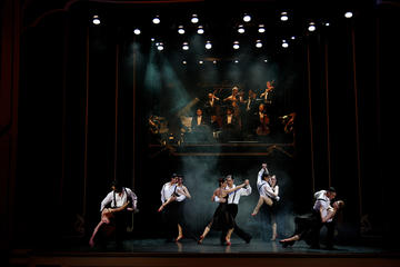 'Esquina Carlos Gardel' Dinner and Show with Optional City Tour