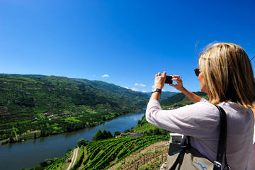Discover Douro Valley