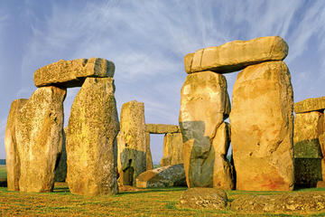 Windsor, Bath and Stonehenge Tour from London