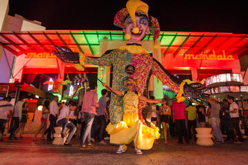 Skip the Line: Mandala Nightclub Open Bar in Cancun