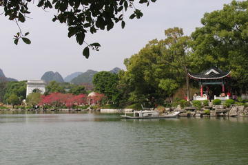 Half-day Guilin Heritages Tour On Foot With Local Snack Tasting
