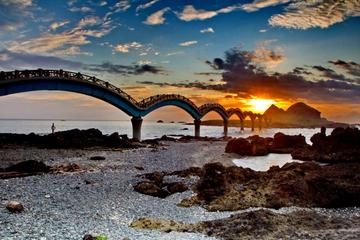 2-Day East Coast and Taroko Gorge Scenic tour