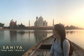 Overnight tour of Agra sunset with boat ride and sunrise Taj Mahal