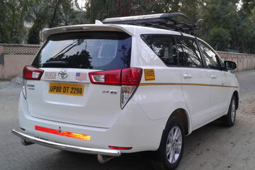 Private Transfers from Jaipur Airport to any Residences to Delhi by cab