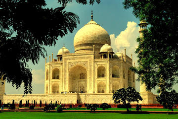 Agra Tour by Gatimaan Express