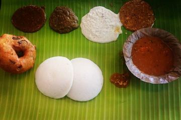 Local Food Tour: Murugan Idli Shop and Sree Sabarees in Madurai