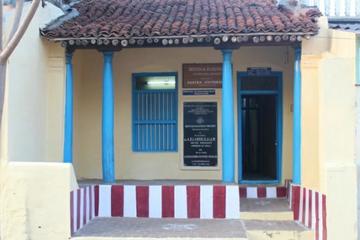 Trip to Srinivasa Ramanujan House and Kumbakonam Temples from Thanjavur