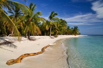 2-Day Morrocoy National Park Tour from Caracas