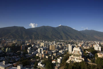 Private Departure Transfer: Caracas Hotels  to Simón Bolívar International Airport