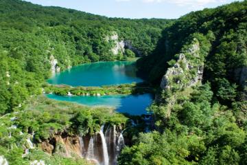 Private 8-Hour Plitvice Lakes Tour from Zagreb