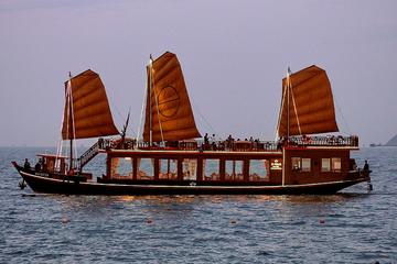 Nha Trang Sunset Cocktails and Dinner Cruise